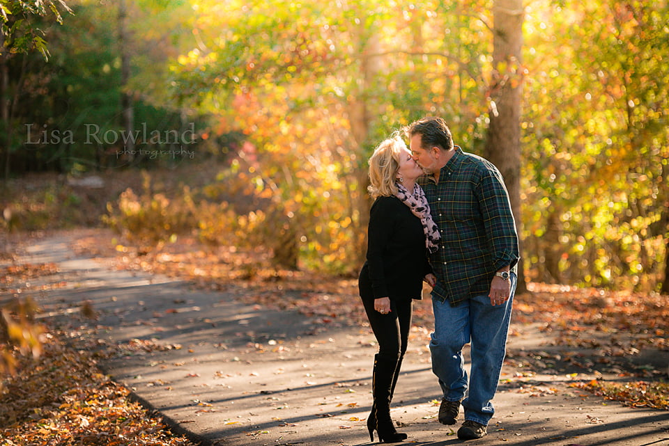 Couples photo taken by Lisa Rowland Photography in Trenton, Florida