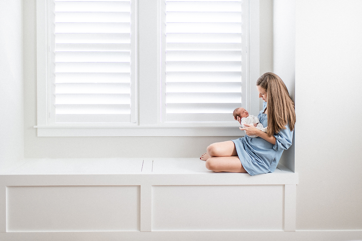 Lifestyle Newborn Photography by LIsa Rowland